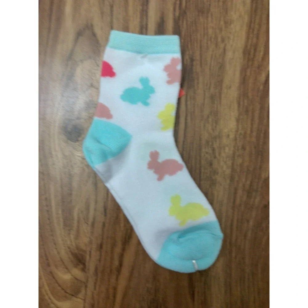 Kid's Socks Easter Socks 3 Pair Size 7-8.5 NEW bunny Easter egg carrots